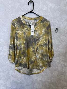 NY Collection Petite Tie-Dye Pleated Henley Blouse